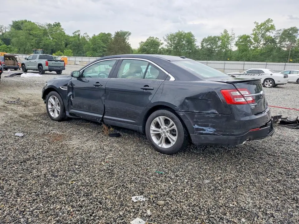 2015 FORD TAURUS SEL  
