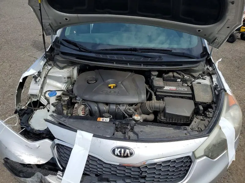2016 KIA FORTE LX  