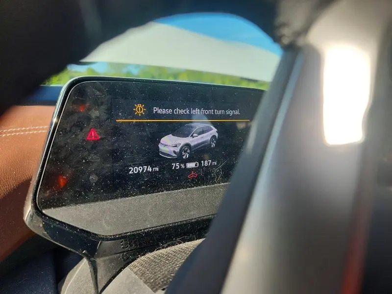 2023 VOLKSWAGEN ID.4 PRO  