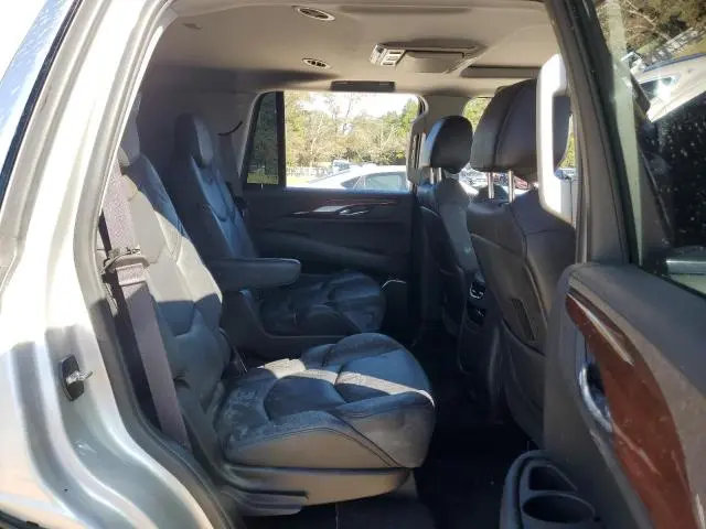 2016 CADILLAC ESCALADE LUXURY  