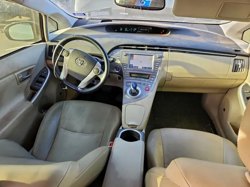 2015 TOYOTA PRIUS FOUR  