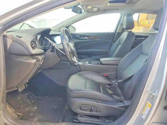 2019 BUICK REGAL ESSENCE  