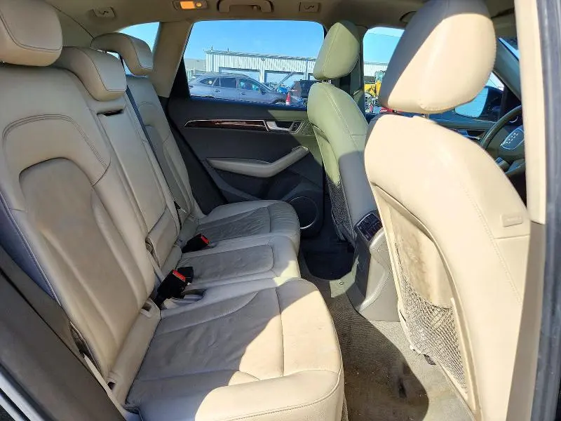 2010 AUDI Q5 PREMIUM PLUS  