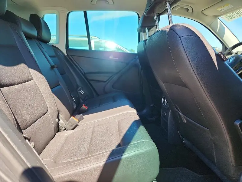 2014 VOLKSWAGEN TIGUAN S  