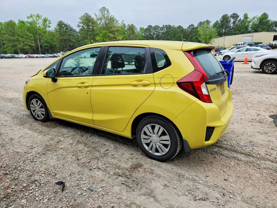 2015 HONDA FIT LX  