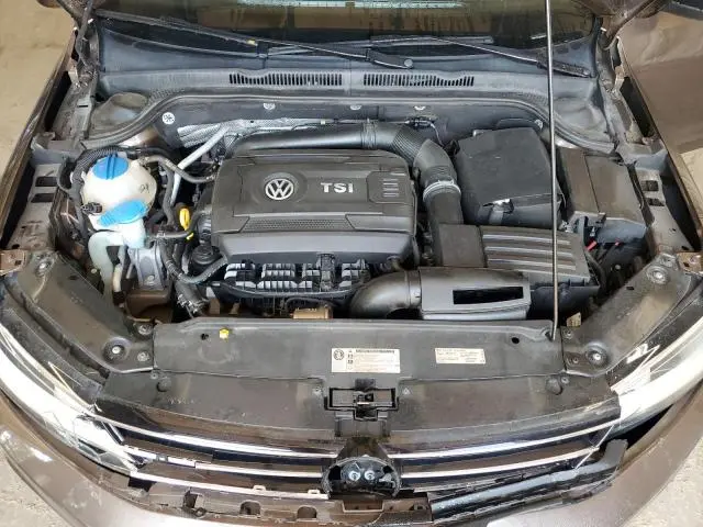 2015 VOLKSWAGEN JETTA SE  