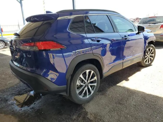 2022 TOYOTA COROLLA CROSS XLE