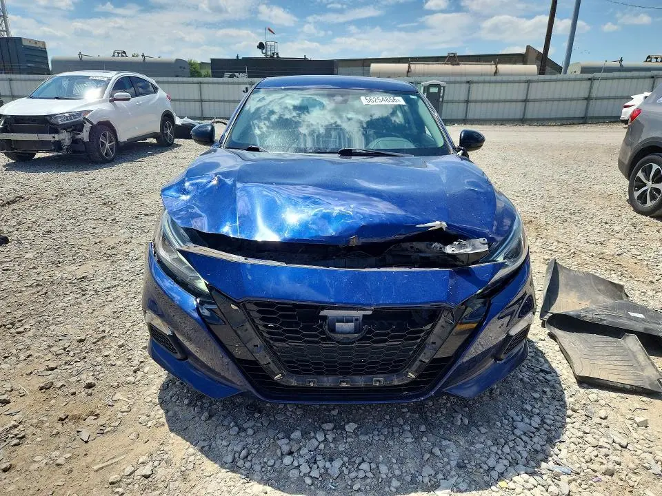 2020 NISSAN ALTIMA SR  