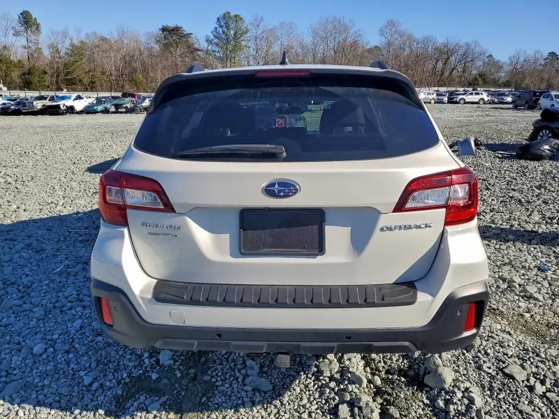 2018 SUBARU OUTBACK TOURING  