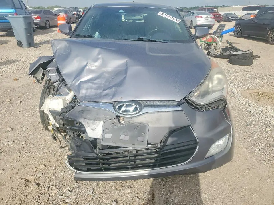 2016 HYUNDAI VELOSTER BASE  