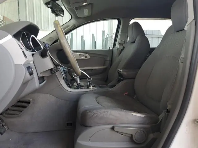 2011 CHEVROLET TRAVERSE LS  