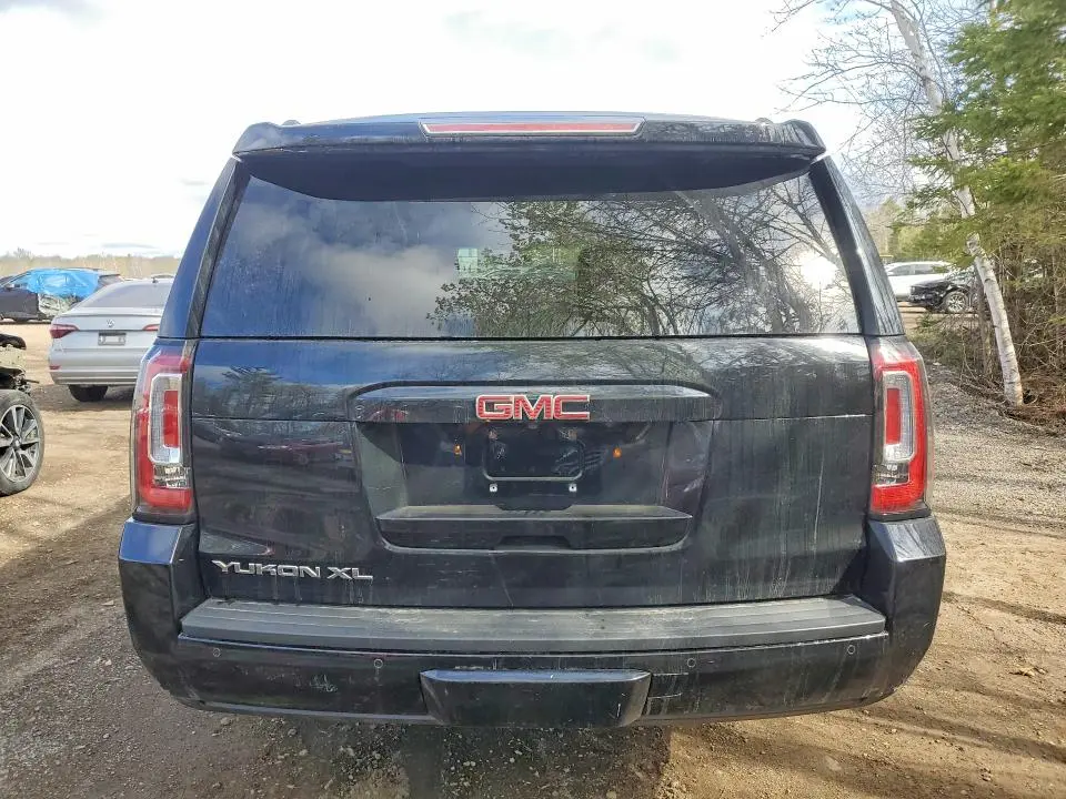 2016 GMC YUKON XL K1500 SLE  