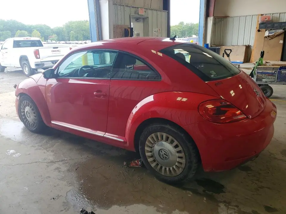 2013 VOLKSWAGEN BEETLE   
