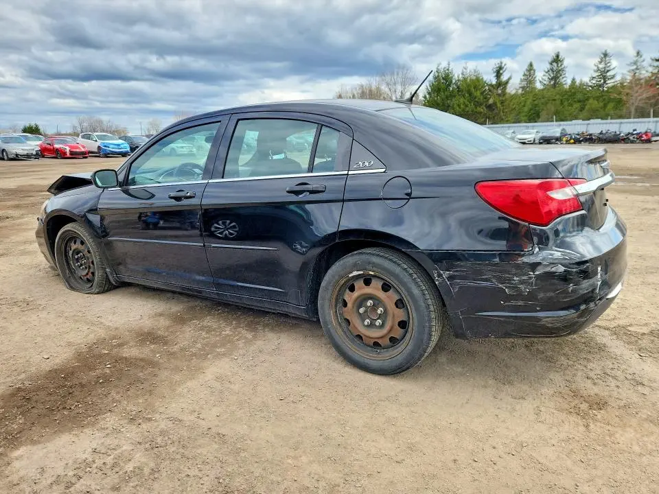 2012 CHRYSLER 200 LX  