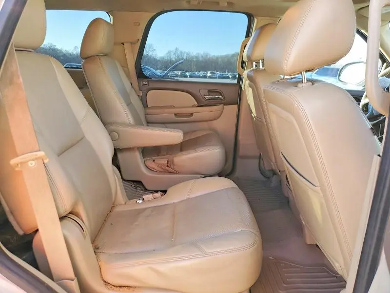 2011 CHEVROLET TAHOE K1500 LTZ  