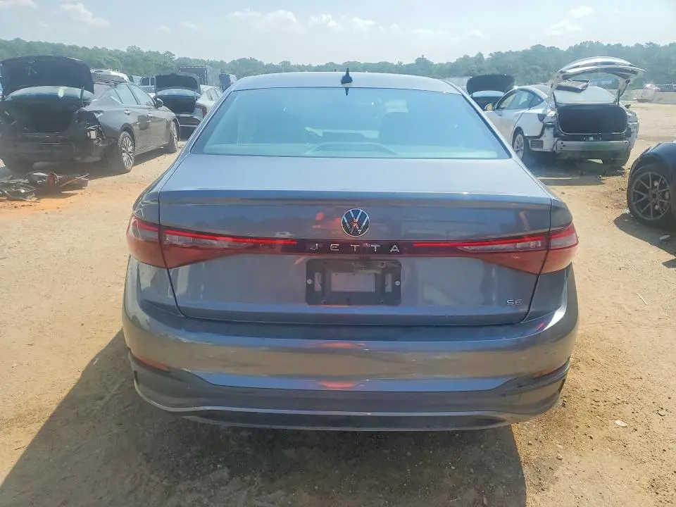 2025 VOLKSWAGEN JETTA SE  