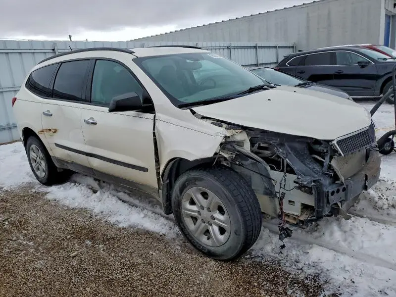2012 CHEVROLET TRAVERSE LS  