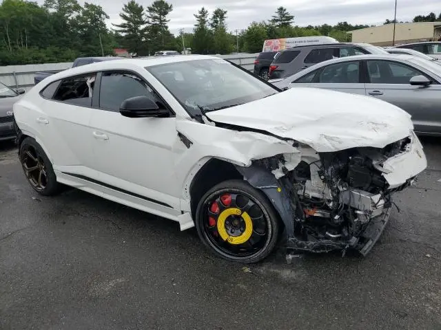 2019 LAMBORGHINI URUS   
