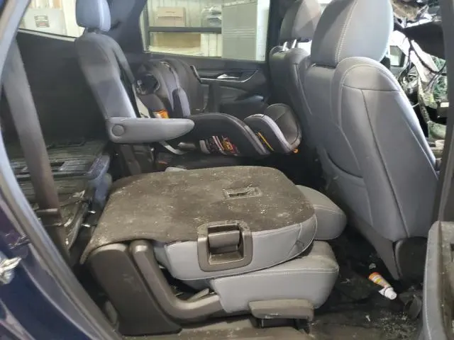 2022 BUICK ENCLAVE ESSENCE  