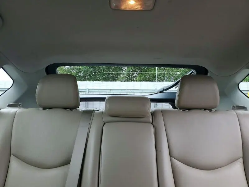 2010 TOYOTA PRIUS III  