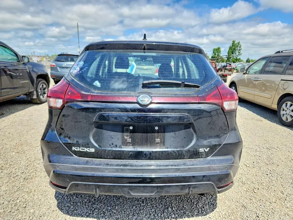 2021 NISSAN KICKS SV  