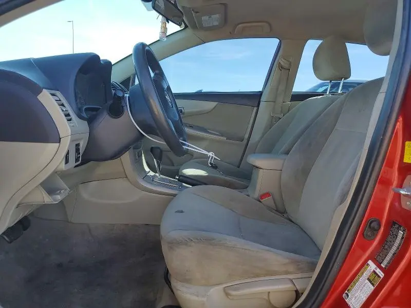 2011 TOYOTA COROLLA LE  