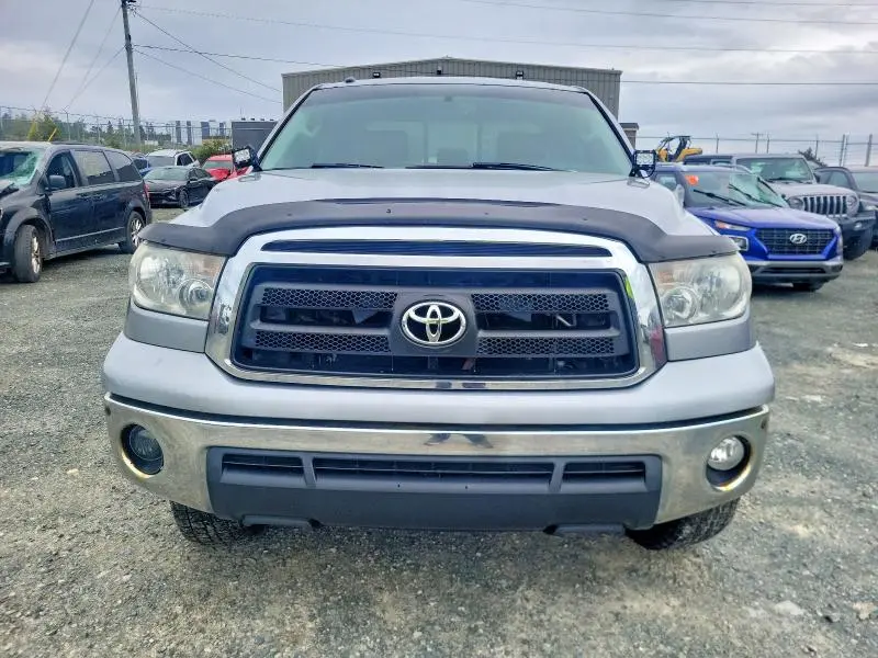 2013 TOYOTA TUNDRA DOUBLE CAB SR5  