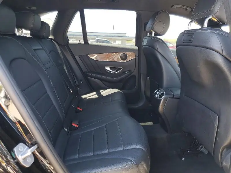 2018 MERCEDES-BENZ GLC 300  