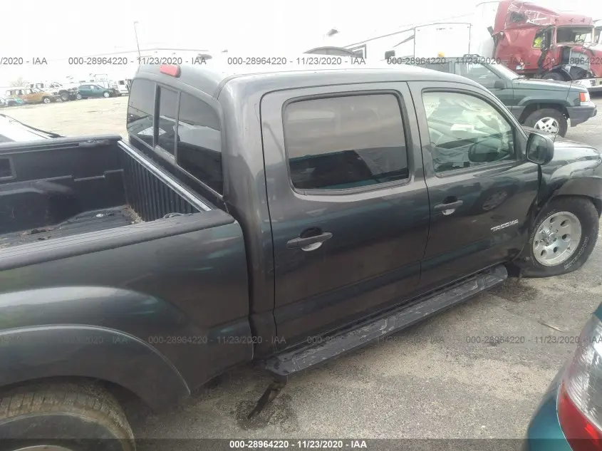 2011 TOYOTA TACOMA PRERUNNER