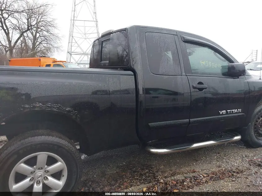 2010 NISSAN TITAN SE
