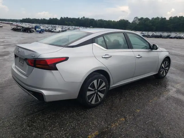 2021 NISSAN ALTIMA SV  