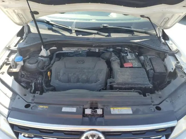 2020 VOLKSWAGEN TIGUAN SE  