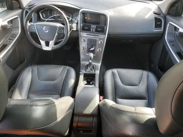 2016 VOLVO XC60 T5 PREMIER