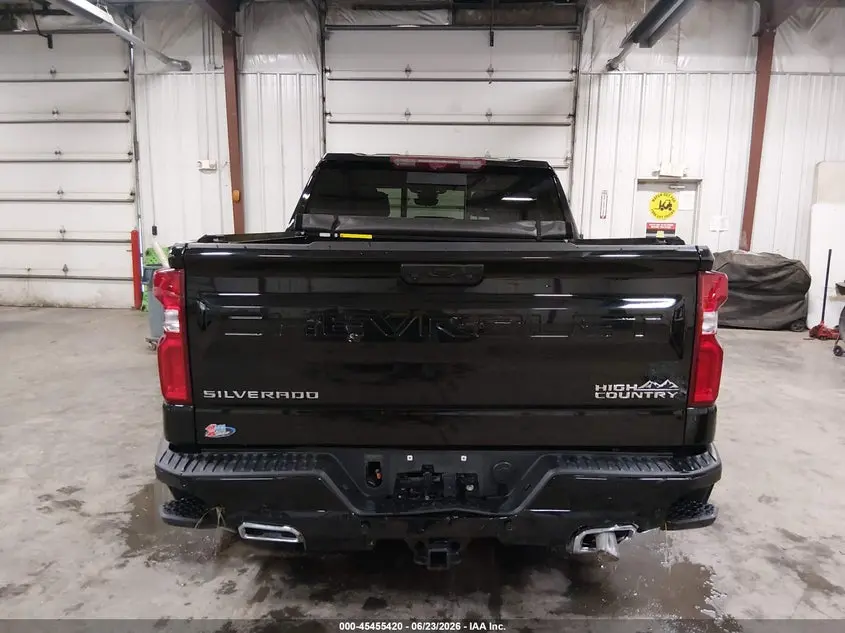 2024 CHEVROLET SILVERADO 1500 4WD  SHORT BED HIGH COUNTRY