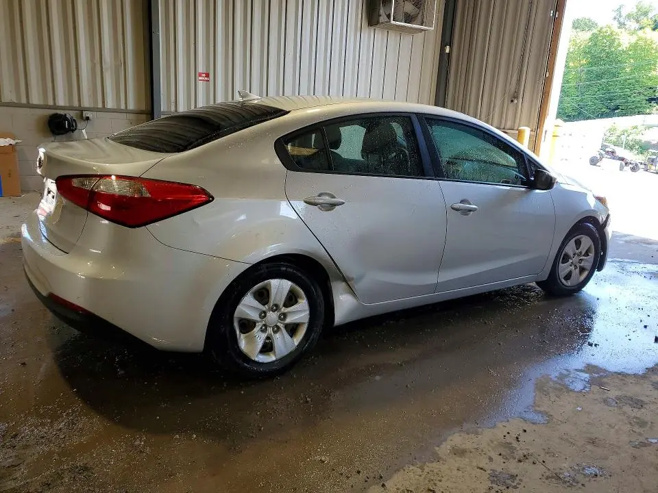 2016 KIA FORTE LX  