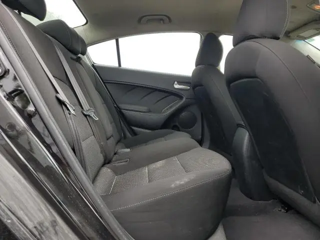 2018 KIA FORTE LX  