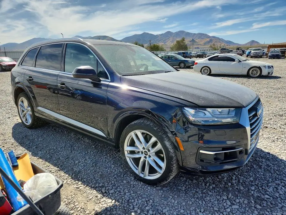 2017 AUDI Q7 PRESTIGE  