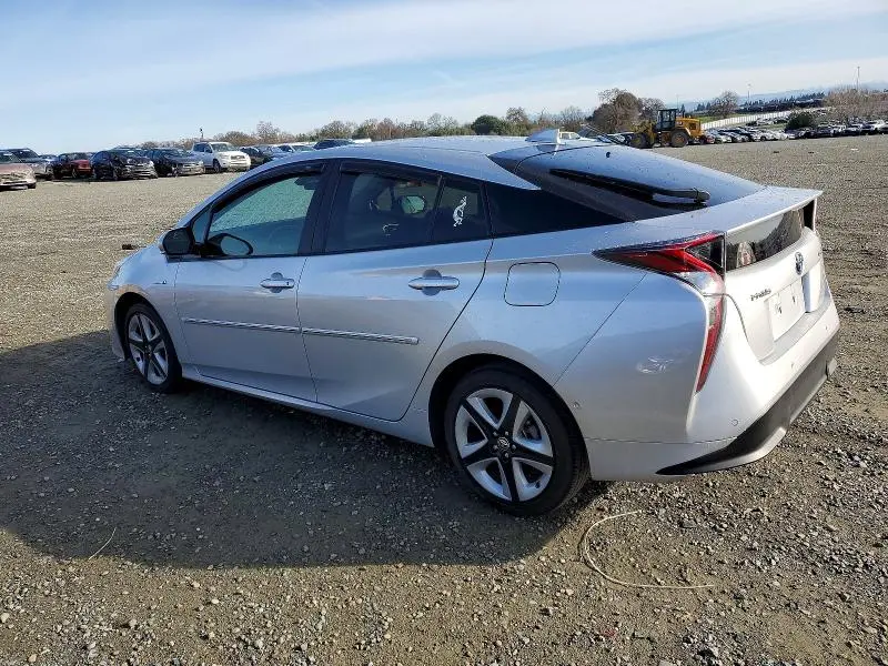 2017 TOYOTA PRIUS   