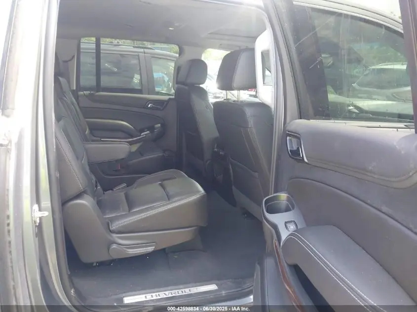 2019 CHEVROLET SUBURBAN LT