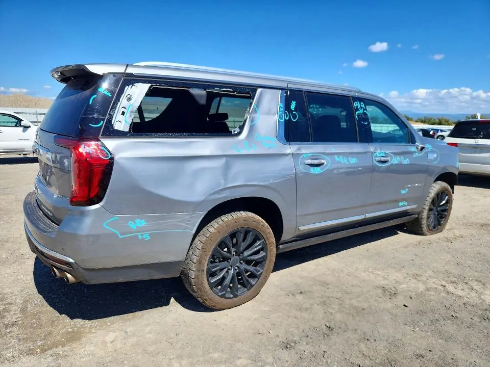 2023 GMC YUKON XL DENALI  