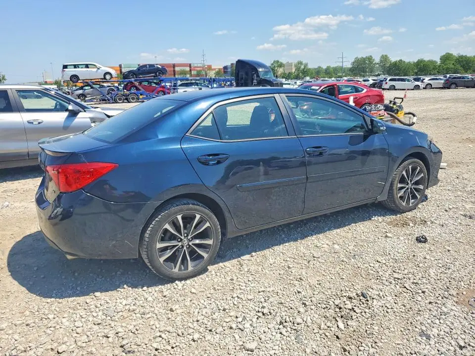 2018 TOYOTA COROLLA SE  