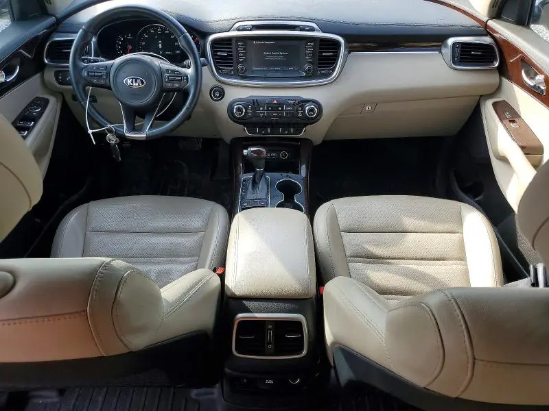 2017 KIA SORENTO EX V6  
