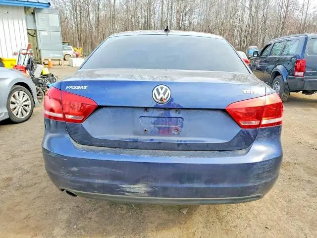 2014 VOLKSWAGEN PASSAT SE  