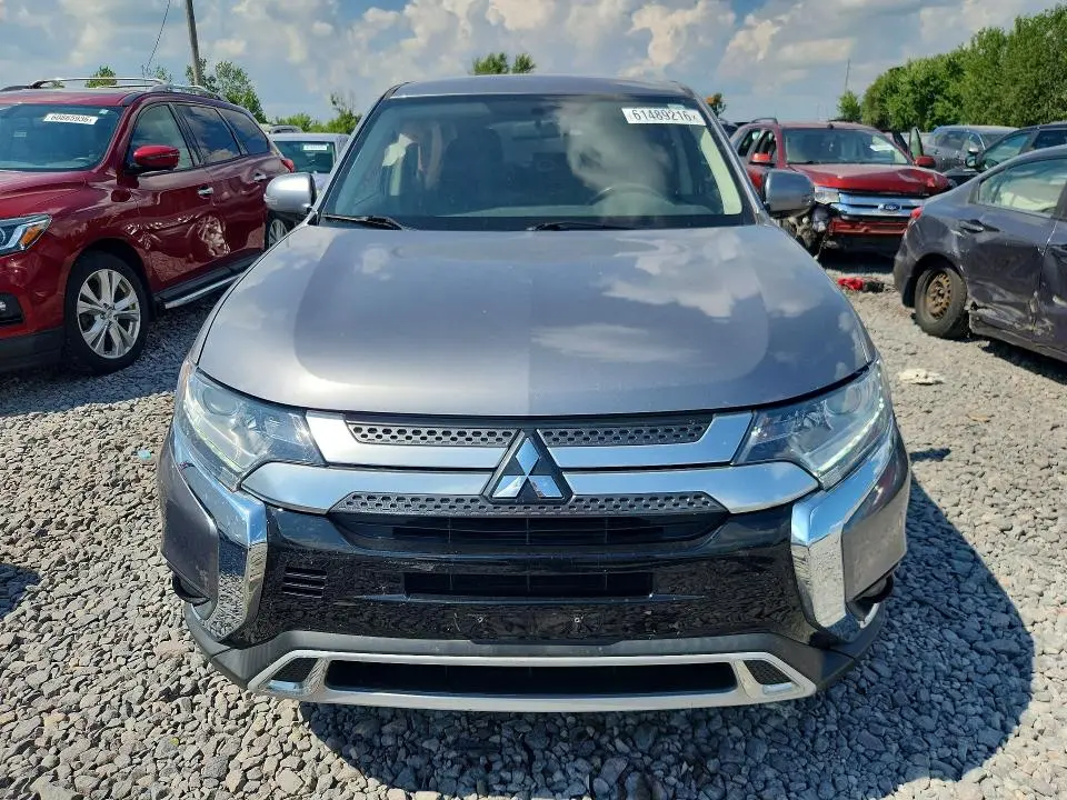 2019 MITSUBISHI OUTLANDER SE  