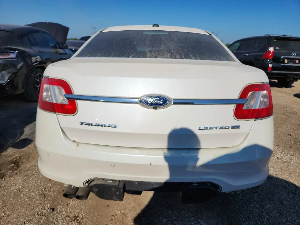 2011 FORD TAURUS LIMITED  