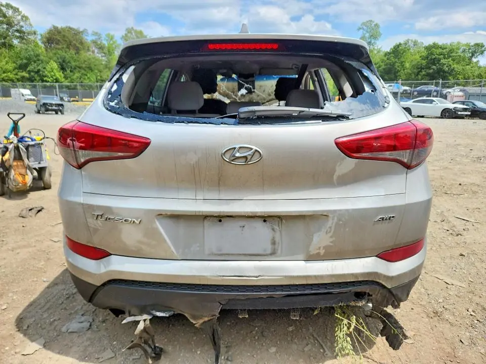 2018 HYUNDAI TUCSON SEL  
