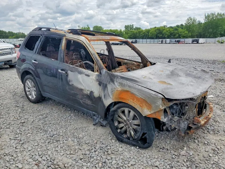 2011 SUBARU FORESTER LIMITED  
