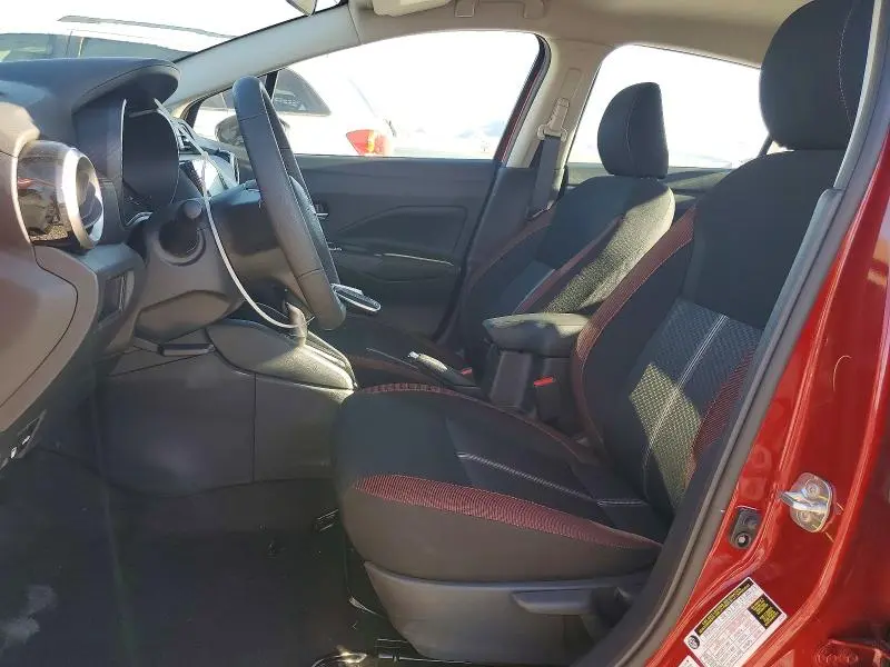 2025 NISSAN VERSA SR  