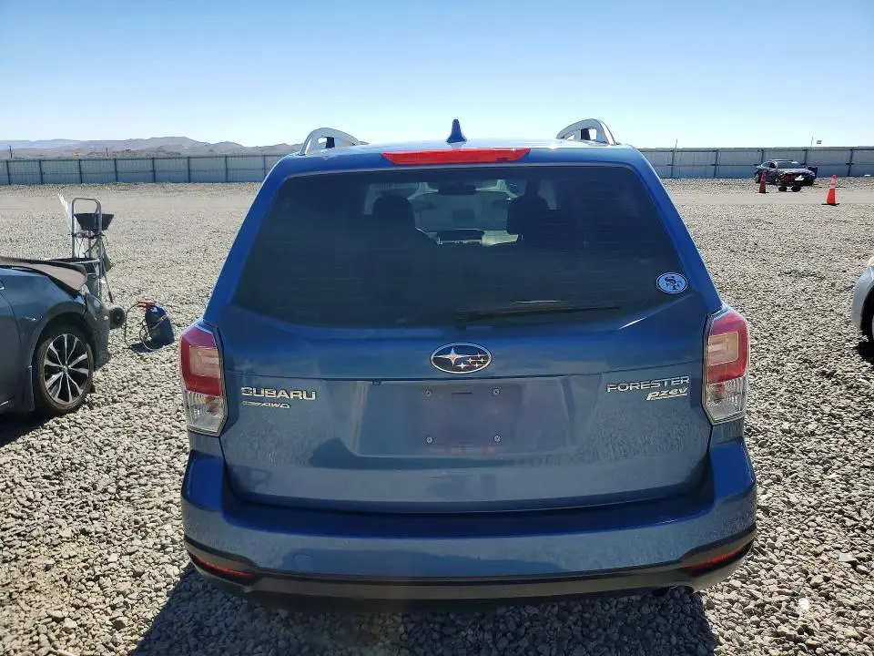 2017 SUBARU FORESTER 2.5I  