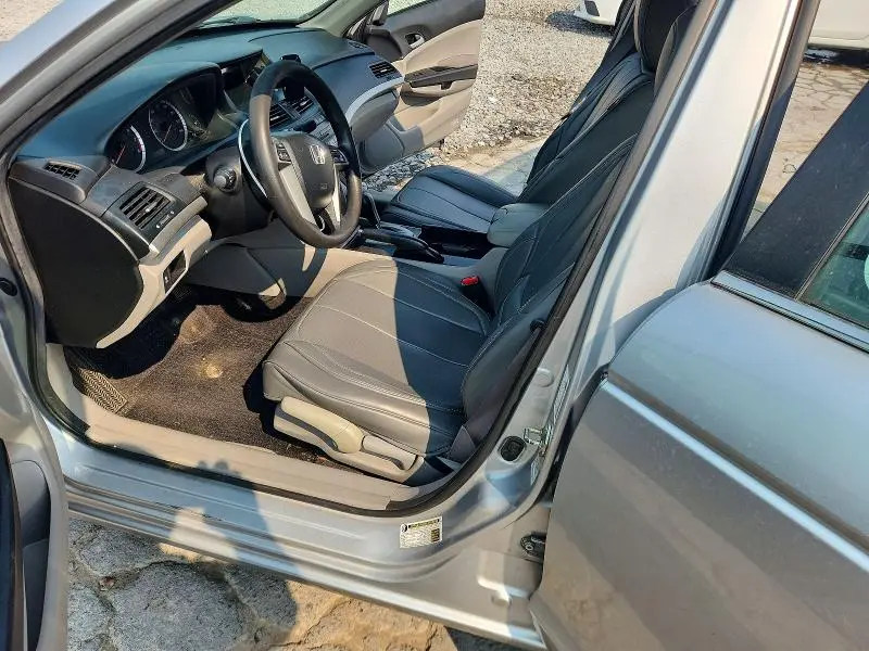 2012 HONDA ACCORD LX  